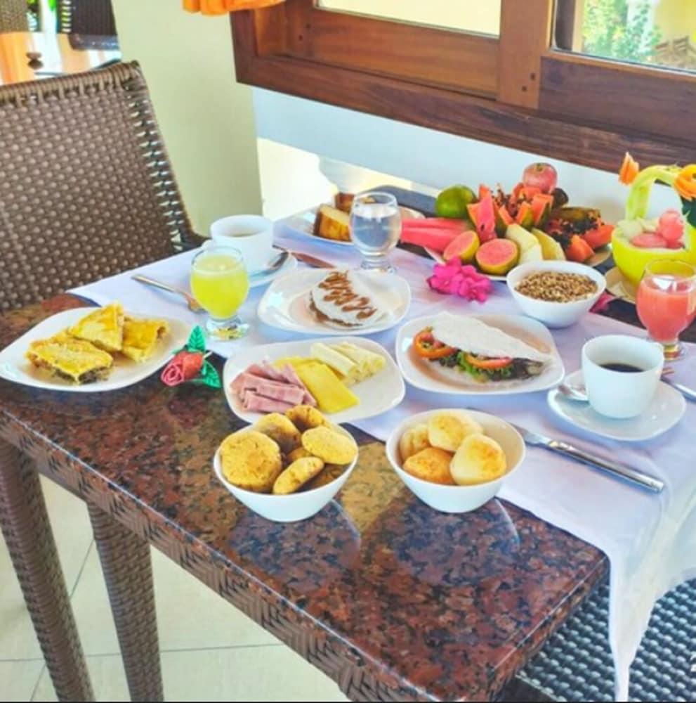 Hotel Villa Beija Flor Жижока-ди-Жерикуакуара Экстерьер фото